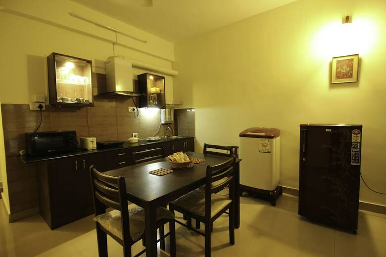 Apartamentos Oyo 9868 Home Poolside 1 Bhk Candolim