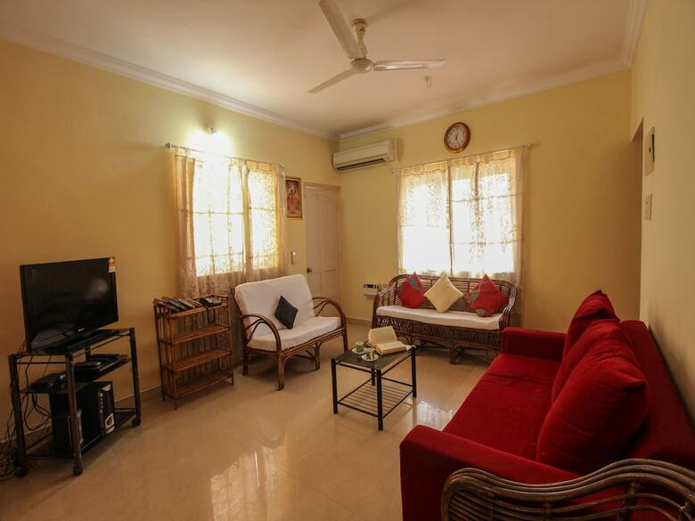 Apartamentos Oyo 10093 Home Pool View 1bhk Calangute