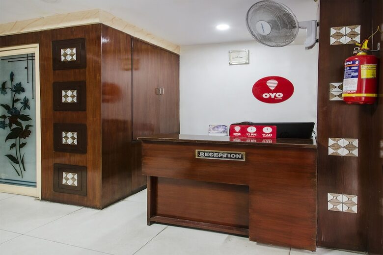 Hotel Srinivasa Central