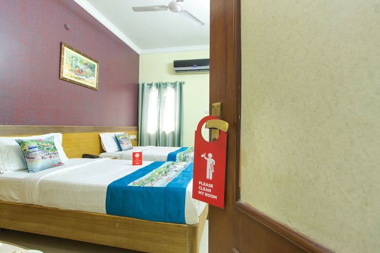 Hotel Oyo 8932 Delight Inn Gachibowli