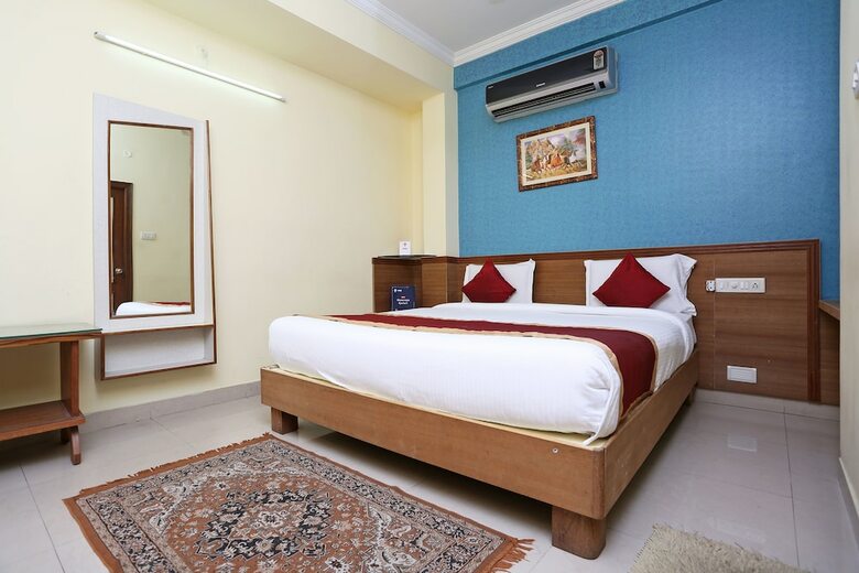 Hotel Oyo 8932 Delight Inn Gachibowli