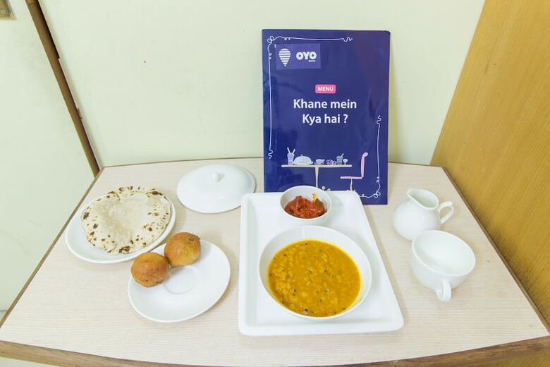 Hotel Oyo 8932 Delight Inn Gachibowli