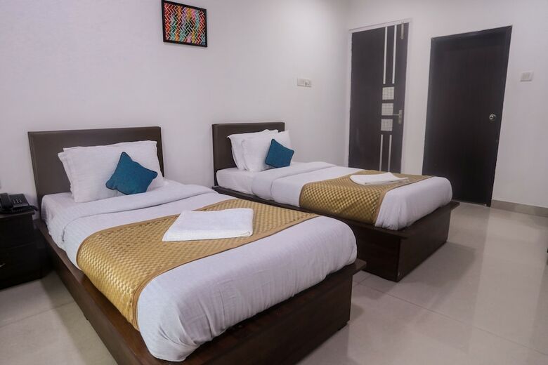 Hotel Oyo 7150 Apartment Metro View Residency
