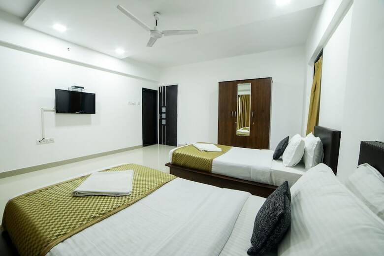Hotel Oyo 7150 Apartment Metro View Residency