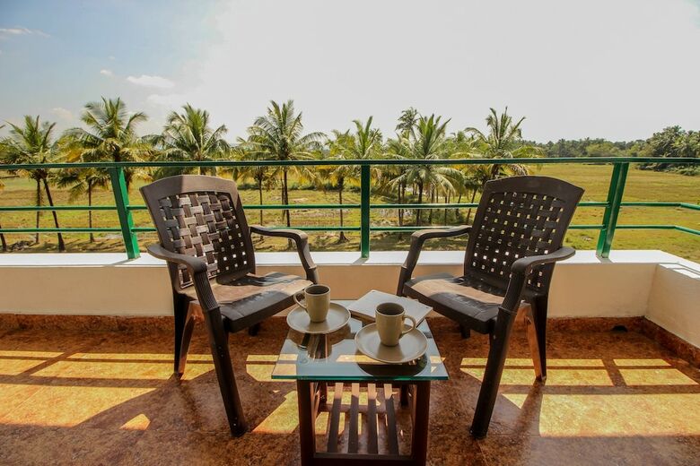 Apartamentos Oyo 9881 Home Pool View 2bhk Varca Beach