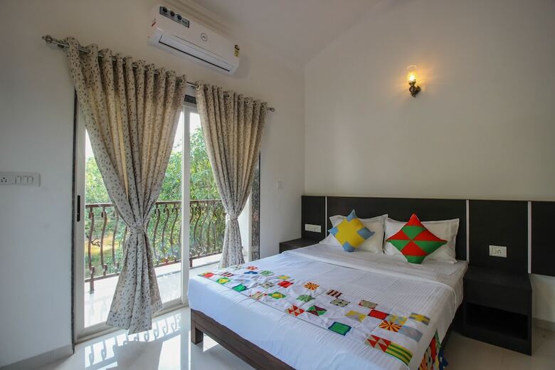 Apartamentos Oyo 10973 Home Exotic 2bhk Pool View Siolim