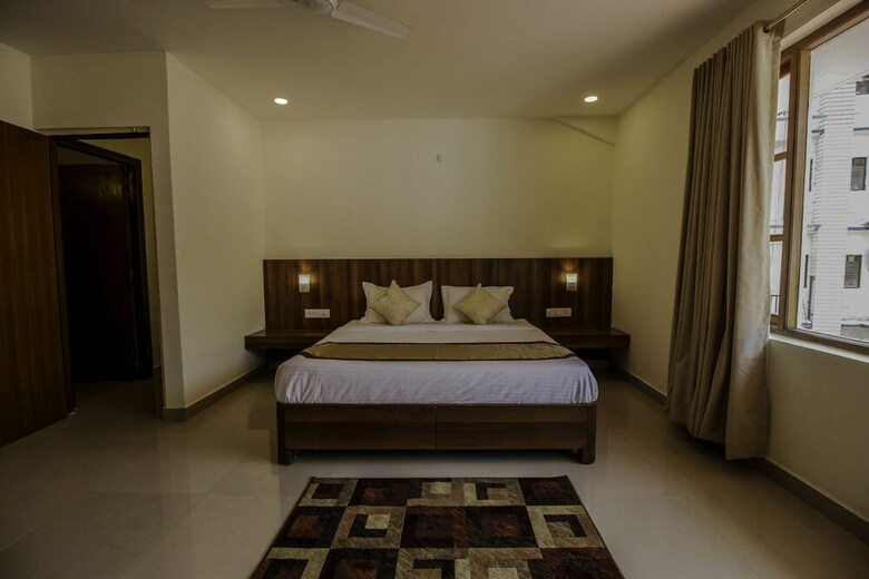 Apartamentos Oyo 9891 Home Poolside 2bhk Villa Thalassa