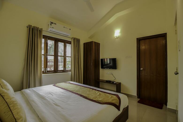 Apartamentos Oyo 9891 Home Poolside 2bhk Villa Thalassa