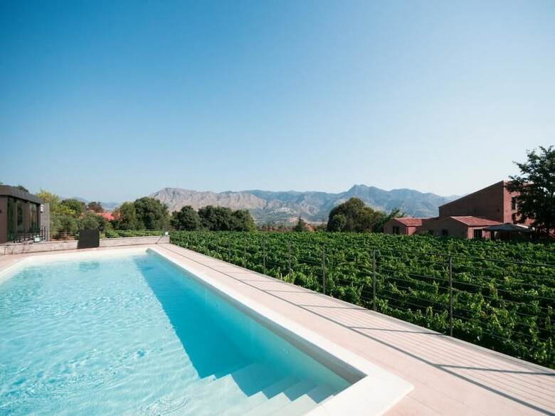 Agroturismo Cavanera Etnea Resort & Wine Experience