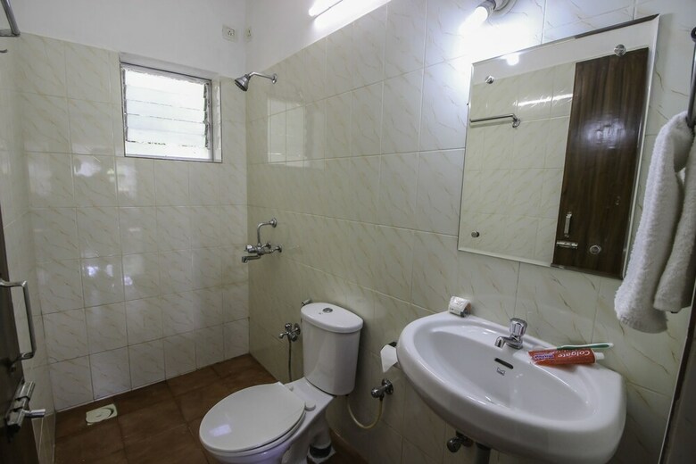 Villa Oyo 10740 Home 2bhk Calangute Beach