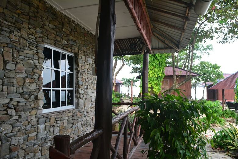 Hotel The Jemuruk Island Resort