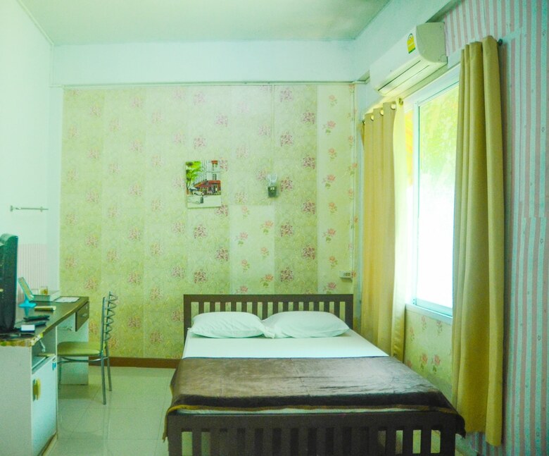 Chinawat Hotel