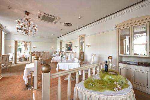 Ringhotel Rheinhotel Vier Jahreszeiten