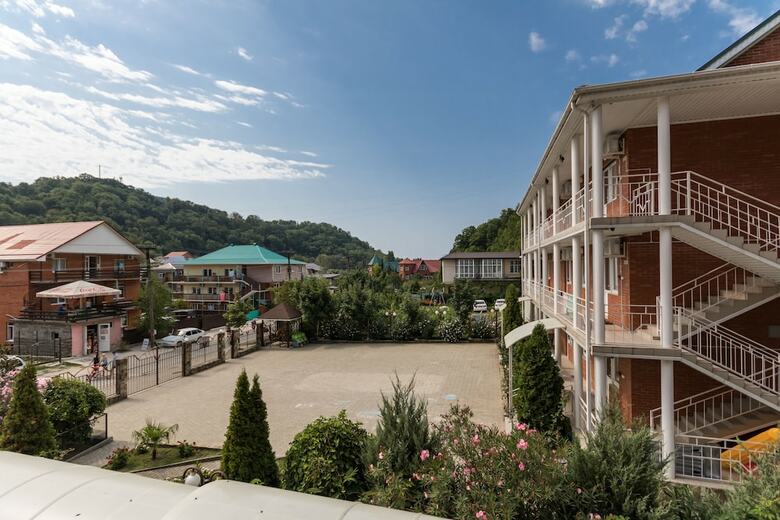 Hotel Chaika