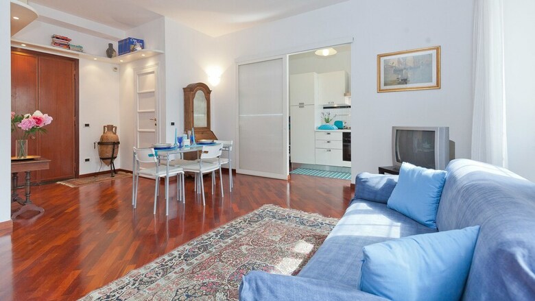 Apartamento Rental In Rome Pateras Flower