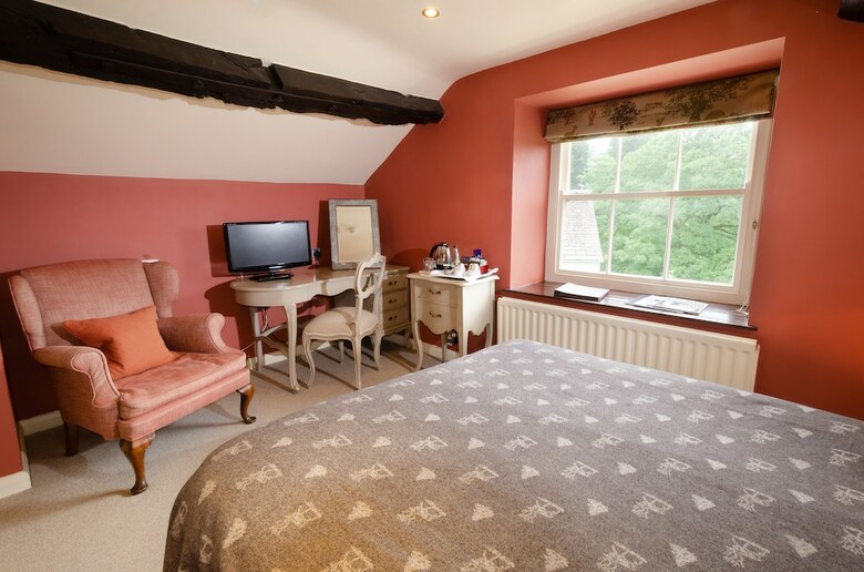 Hotel The Eltermere Inn