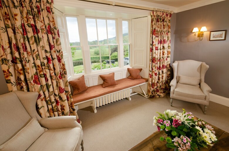 Hotel The Eltermere Inn