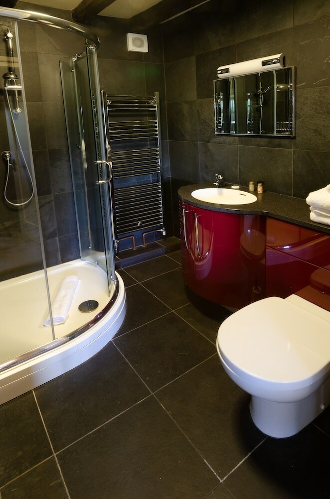 Hotel The Eltermere Inn