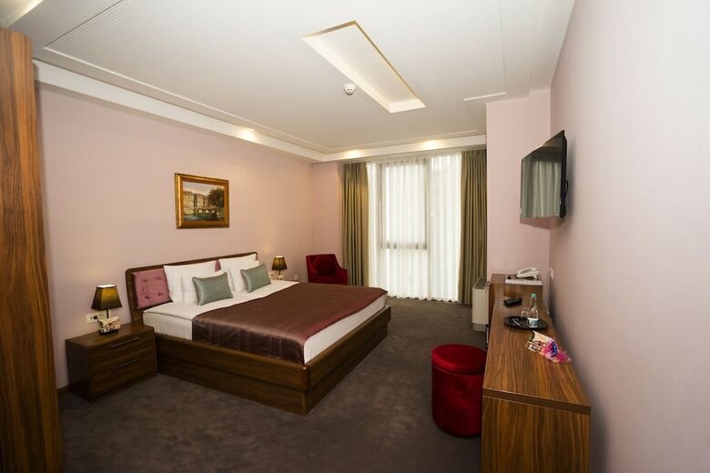 Hotel Ru?a