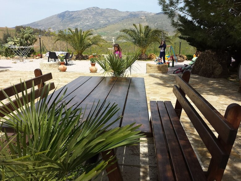 Bed & Breakfast La Suite Di Segesta