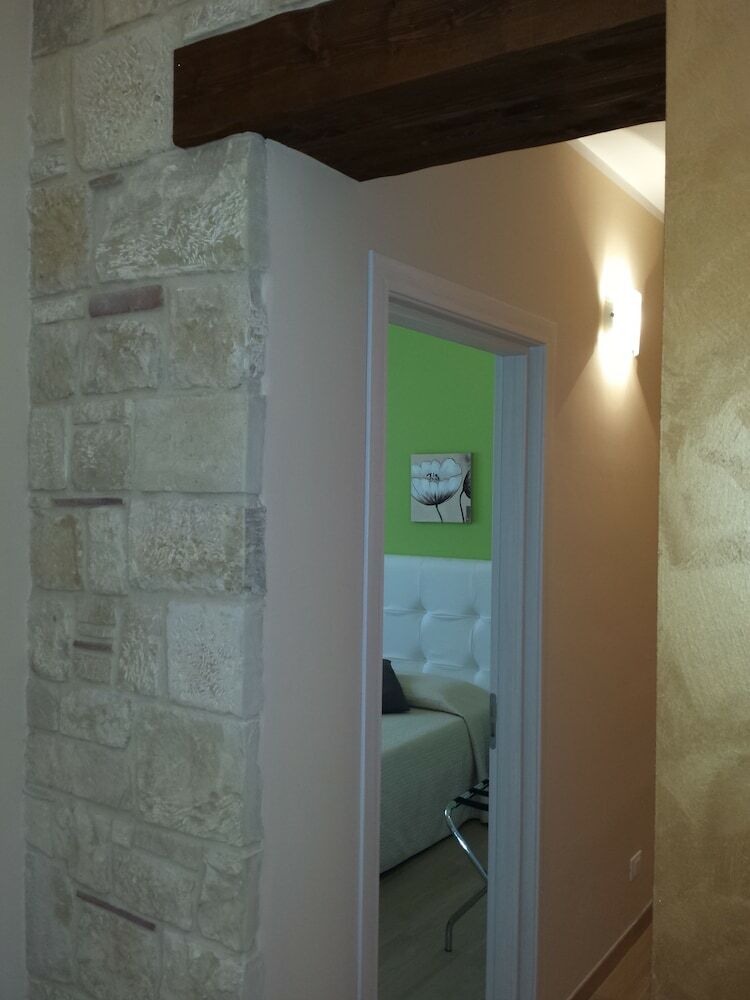 Bed & Breakfast La Suite Di Segesta