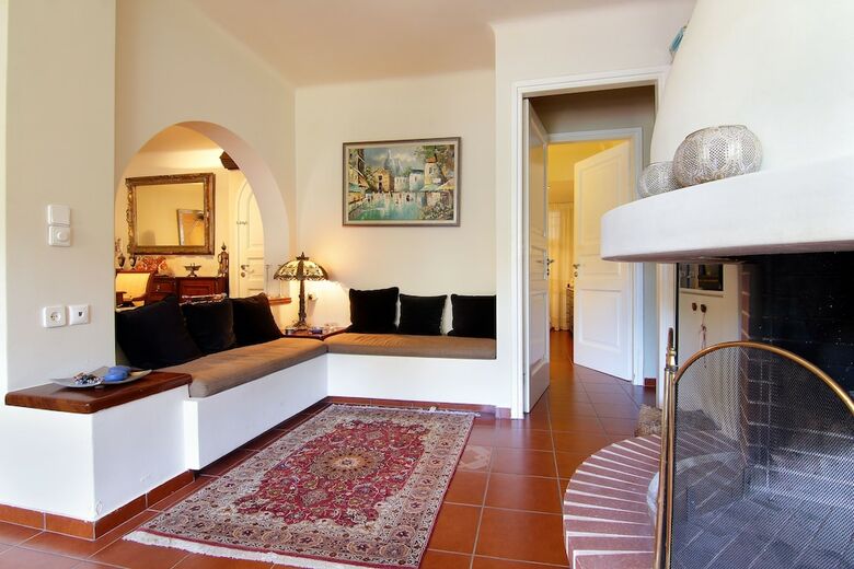 Villa Oasis Pool House
