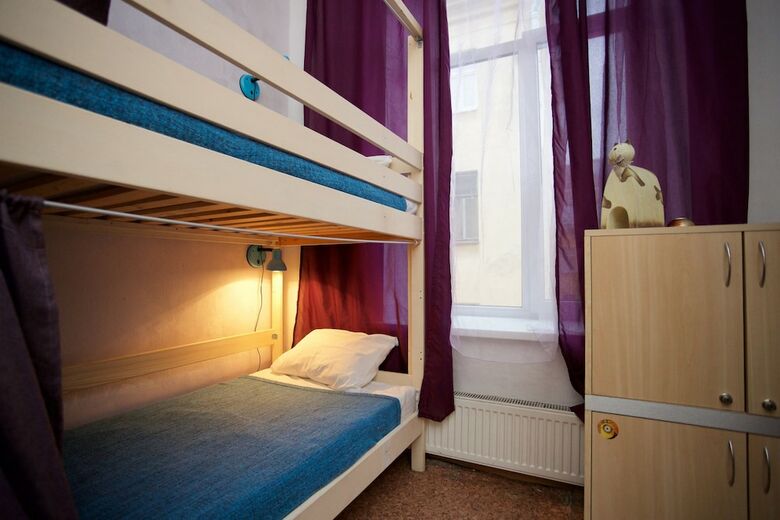 Hostal White Hostel