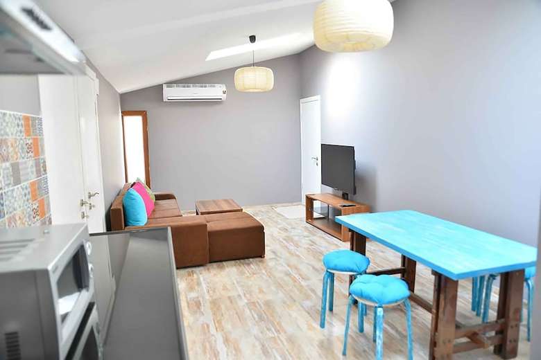 Vavilla Apartment