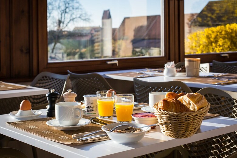 Hotel H�tel Saint-hubert