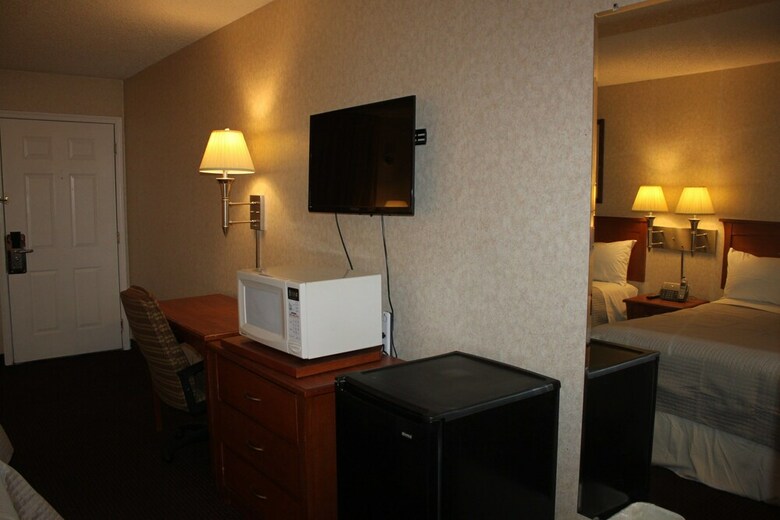 Motel Port Of Tacoma Inn