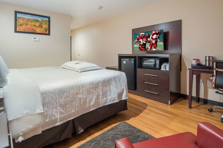 Hotel Red Roof Inn Plus+ Fort Worth - Burleson