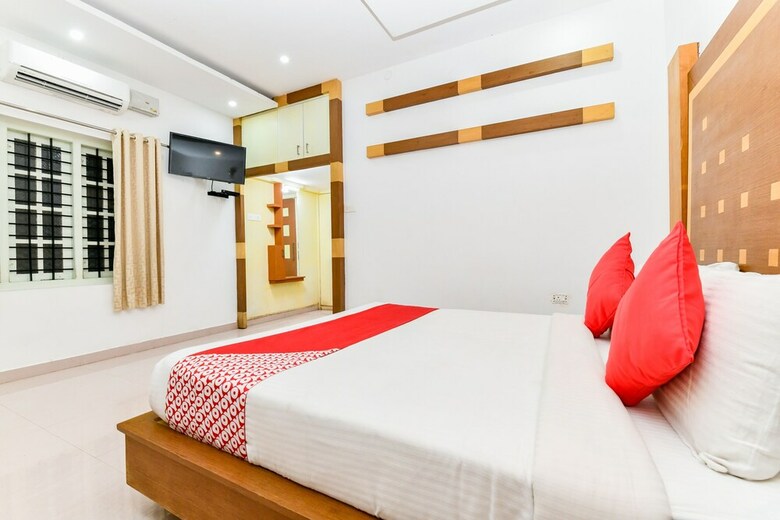 Hotel Oyo 9668 Chilanka Lake View Resort