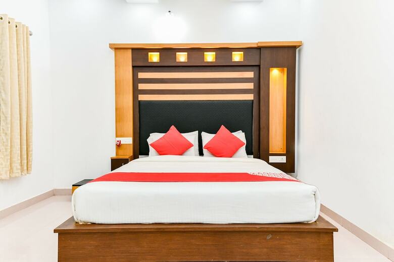 Hotel Oyo 9668 Chilanka Lake View Resort