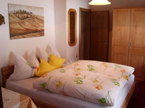 Hostal Pension Herzogh�usel