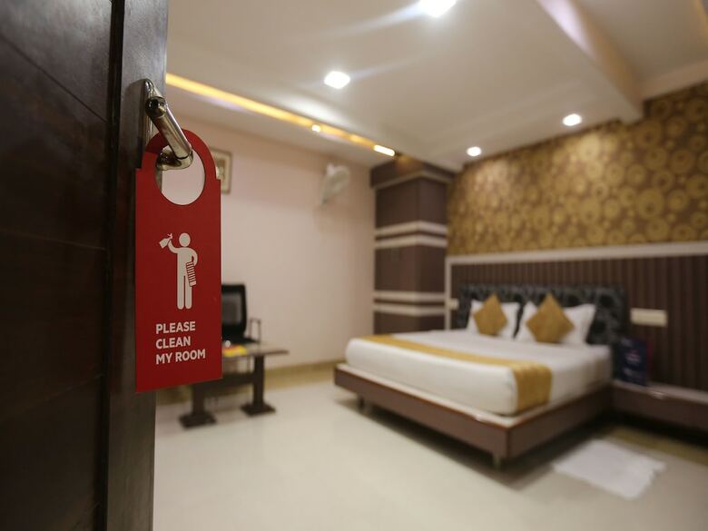 Hotel Oyo 4558 Shree Vinayak Palace