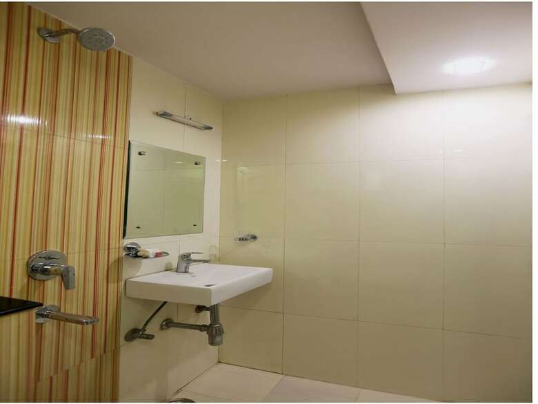 Hotel Oyo 4558 Shree Vinayak Palace