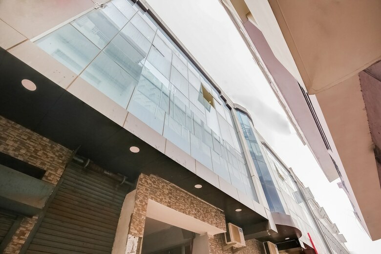 Oyo 9040 Hotel Alpine