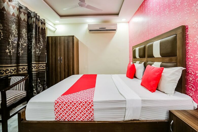 Oyo 9040 Hotel Alpine
