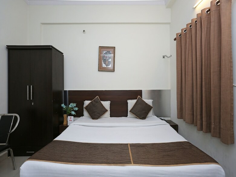 Hotel Anand Villa