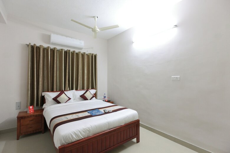 Hotel Oyo 6345 Royce Ebony