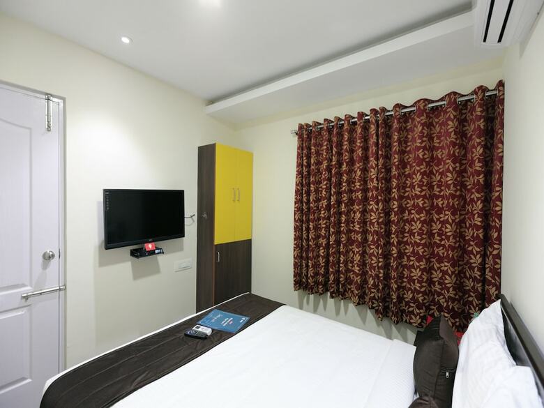 Hotel Oyo 4584 India Gate