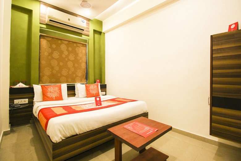 Oyo 6752 Hotel Apollo