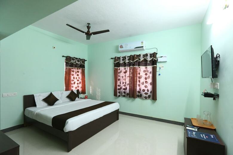 Hotel Oyo 7722 Sorgam Serviced Apartments