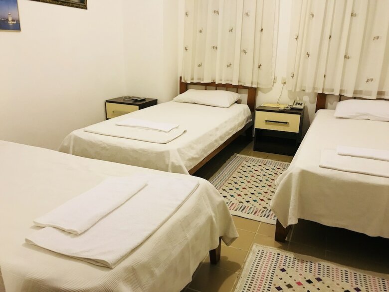 Hotel Cam Otel