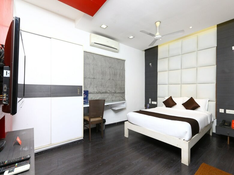 Hotel Oyo 9911 Apartment Shylee Niwas