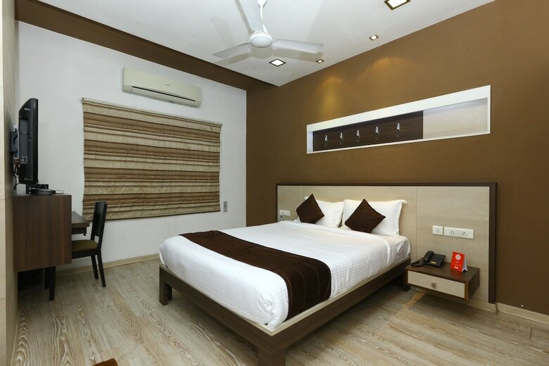 Hotel Oyo 9911 Apartment Shylee Niwas