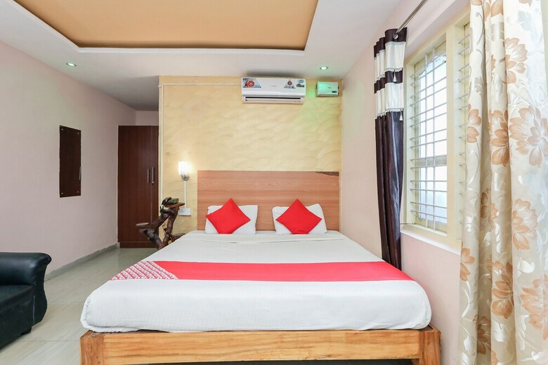 Hotel Oyo 9592 Maharaja Palace Resort