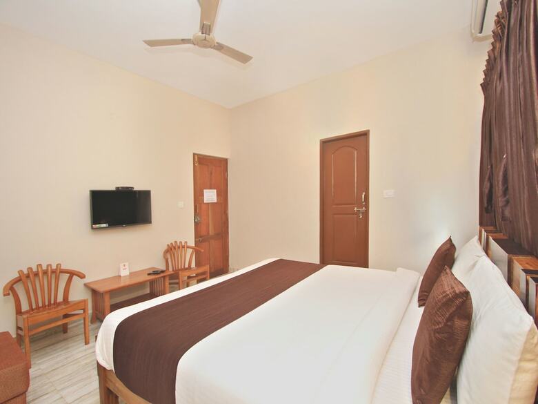 Hotel Oyo 10182 Avyukta Homestay