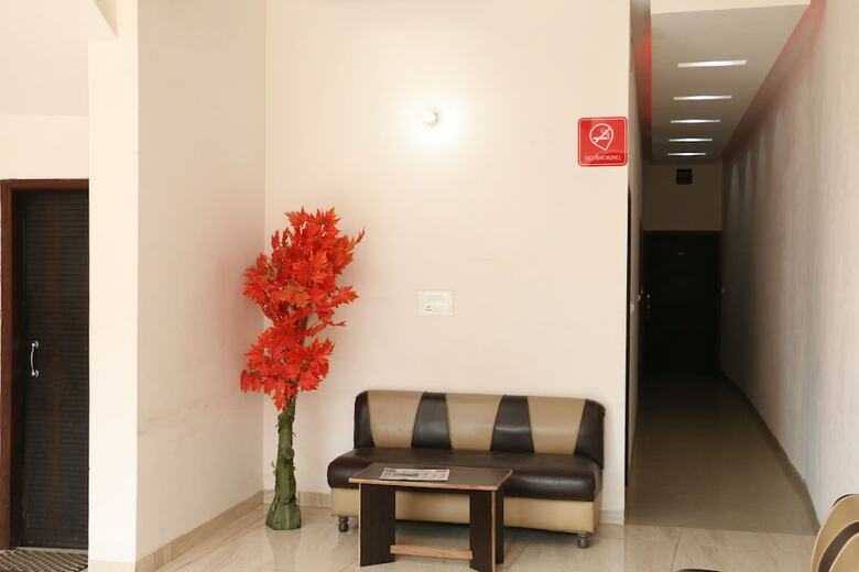 Oyo 3145 Hotel Sunder