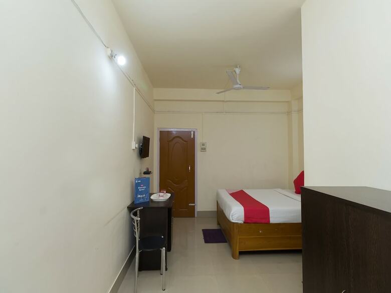 Hotel Oyo 9800 Shree Krishna Guest House